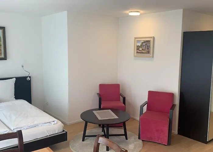 Swiss Star Zurich Oerlikon - Self Check-In